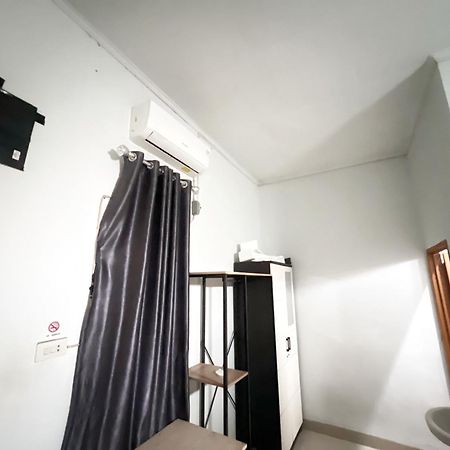 Reddoorz At Kay Residence Waydadi Lampung Бандар-Лампунг Экстерьер фото