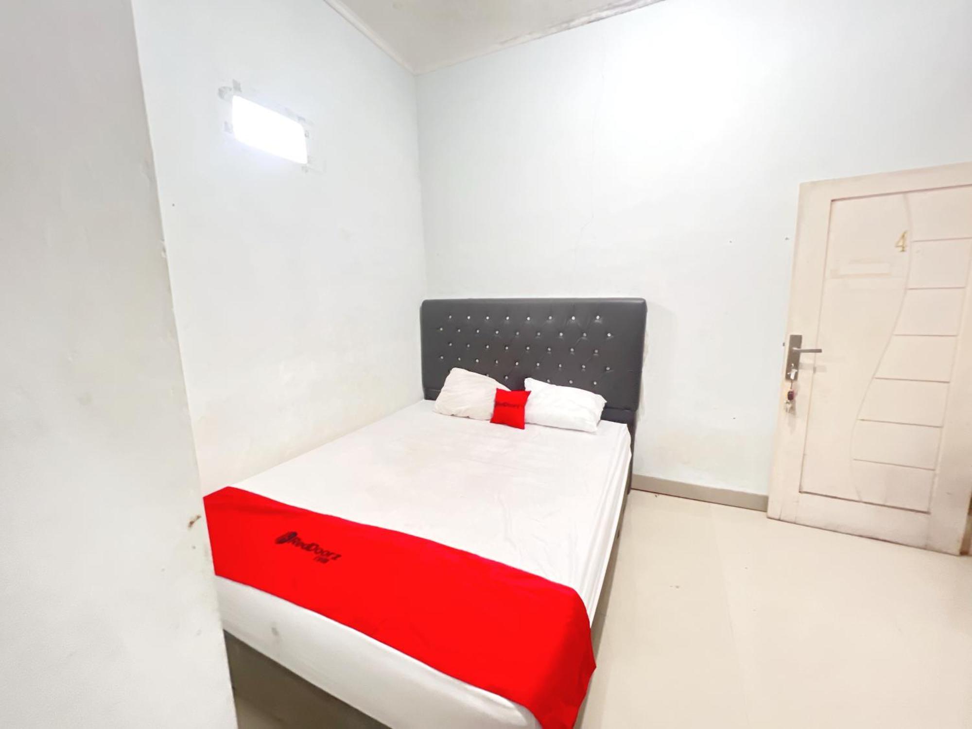 Reddoorz At Kay Residence Waydadi Lampung Бандар-Лампунг Экстерьер фото